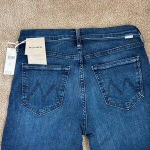 MOTHER size 27 & 29 The Mid Rise Dazzler Ankle Fray